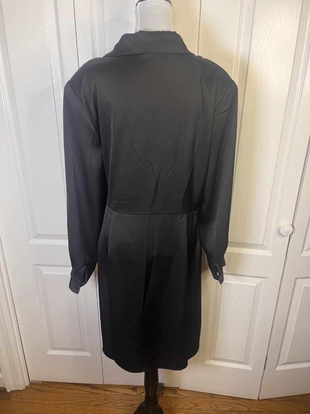 Eloquii Black Satin Long Sleeve Shirt Wrap Dress Plus Sz 22 Lapel Collared Mini - Picture 12 of 12